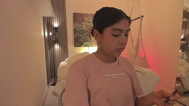 emma alice  online show from 11-21-25, 12:48