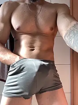 Lb20gostoso online show from 09-27-25, 06:13