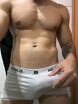 Lb20gostoso online show from 10-01-25, 04:18