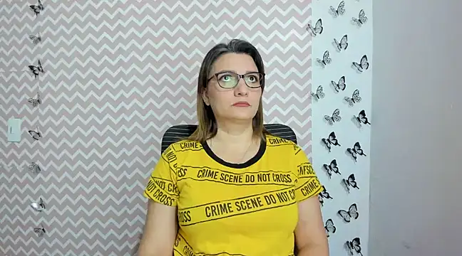 Snapshot of Amie_Adams82_ chatting on 12-29-24, 06:16 Amie Adams82 online show from 12-29-24, 06:16