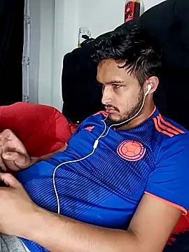 Snapshot of mosmar_20 chatting on 02-17-26, 11:11 mosmar 20 online show from 02-17-26, 11:11