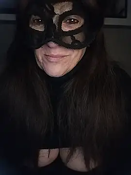 23Milly online show from 12-18-24, 05:15