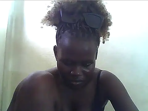 Snapshot of Sexyhotgal22 chatting on 05-01-26, 07:35 Sexyhotgal22 online show from 05-01-26, 07:35