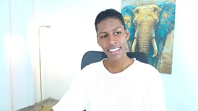 maiki18  online show from 09-30-25, 08:36