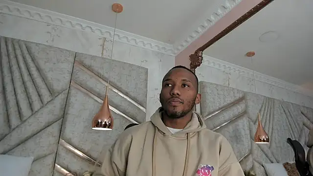 Snapshot of JamesParck chatting on 01-31-25, 12:18 JamesParck online show from 01-31-25, 12:18