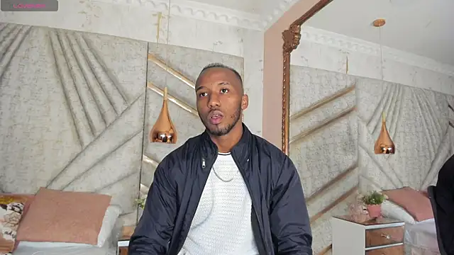 Snapshot of JamesParck chatting on 03-04-25, 12:55 JamesParck online show from 03-04-25, 12:55