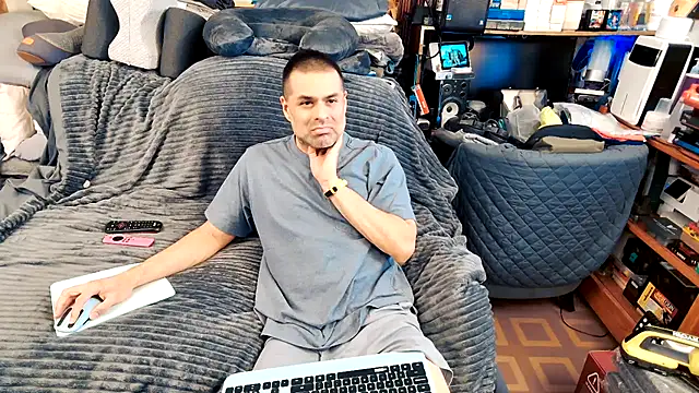 ClampMaster online show from 10-10-25, 03:27