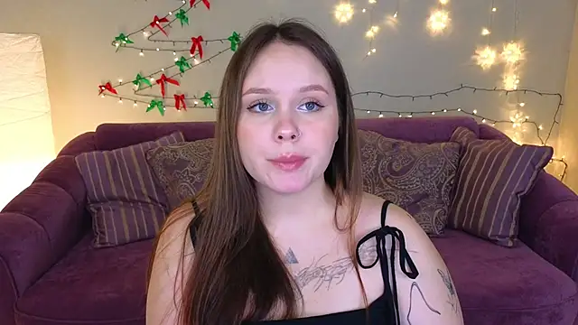 Snapshot of miki_miki_cutie_ chatting on 12-23-24, 09:51 miki miki cutie online show from 12-23-24, 09:51