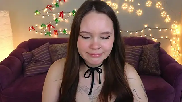 Snapshot of miki_miki_cutie_ chatting on 01-04-25, 10:45 miki miki cutie online show from 01-04-25, 10:45