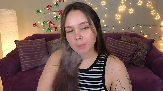 Snapshot of miki_miki_cutie_ chatting on 01-09-25, 07:29 miki miki cutie online show from 01-09-25, 07:29