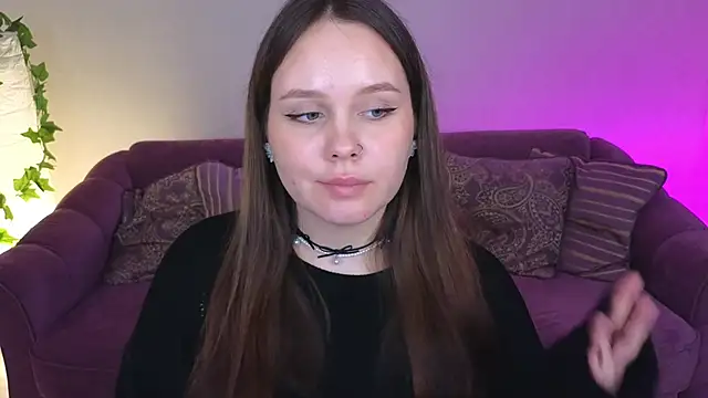 Snapshot of miki_miki_cutie_ chatting on 01-26-25, 02:24 miki miki cutie online show from 01-26-25, 02:24