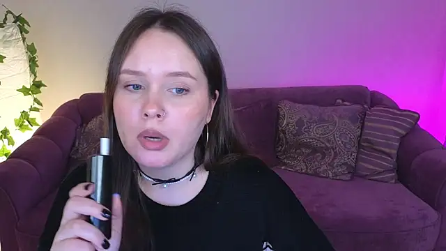 Snapshot of miki_miki_cutie_ chatting on 01-26-25, 11:08 miki miki cutie online show from 01-26-25, 11:08