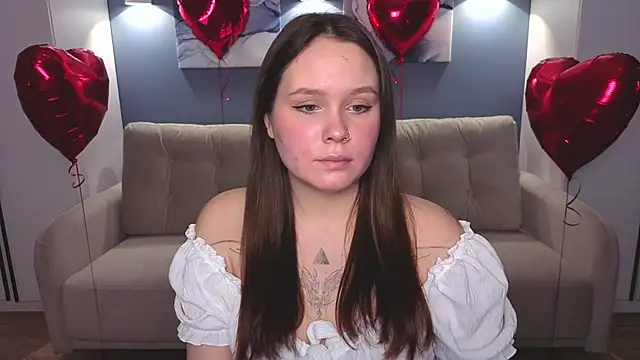 Snapshot of miki_miki_cutie_ chatting on 02-19-25, 04:22 miki miki cutie online show from 02-19-25, 04:22