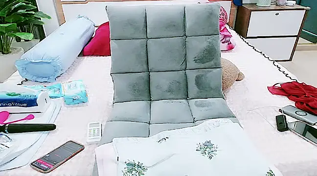 Snapshot of HC_jun chatting on 03-12-25, 06:22 HC jun online show from 03-12-25, 06:22