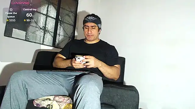 willian m777 online show from 02-19-26, 04:08