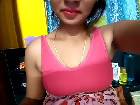 cutesoma2 online show from 04-08-26, 06:41