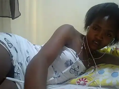 Snapshot of pretty_cool chatting on 12-15-24, 12:28 pretty cool online show from 12-15-24, 12:28