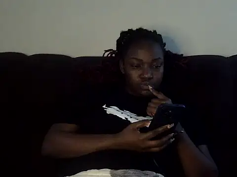Snapshot of Sexy_racy_rebel_ chatting on 06-03-26, 02:33 Sexy racy rebel online show from 06-03-26, 02:33