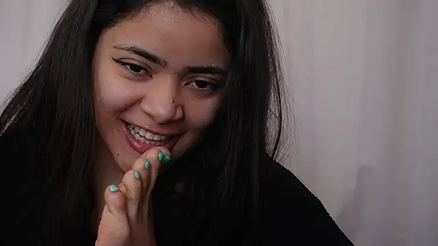 Feetgirl01 online show from 01-05-25, 11:48