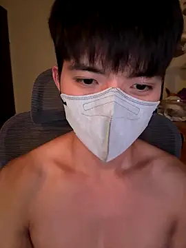 Snapshot of Ner0924_N chatting on 09-21-25, 02:40 Ner0924 N online show from 09-21-25, 02:40