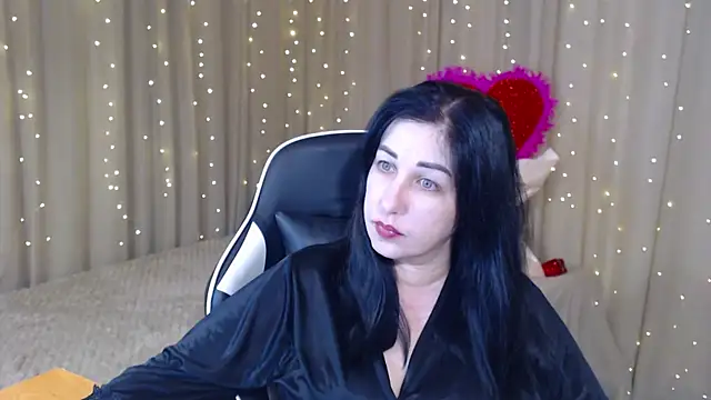 JillStevens online show from 02-11-26, 04:17