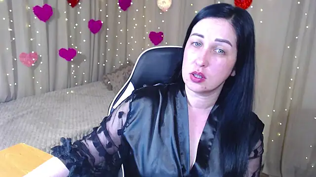Snapshot of JillStevens chatting on 04-27-26, 08:29 JillStevens online show from 04-27-26, 08:29