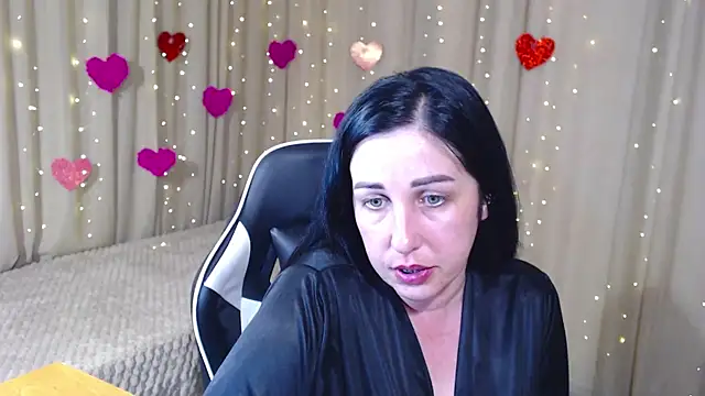 Snapshot of JillStevens chatting on 04-29-26, 08:04 JillStevens online show from 04-29-26, 08:04
