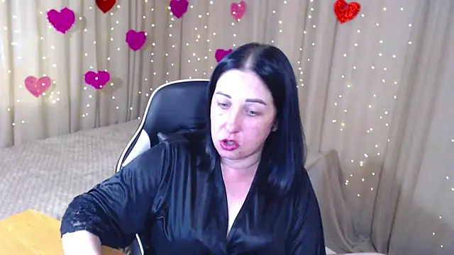 Snapshot of JillStevens chatting on 05-16-26, 10:47 JillStevens online show from 05-16-26, 10:47