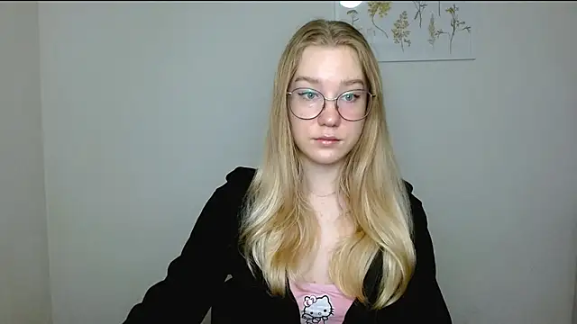 Snapshot of cindi_hot chatting on 11-02-25, 09:44 cindi hot online show from 11-02-25, 09:44