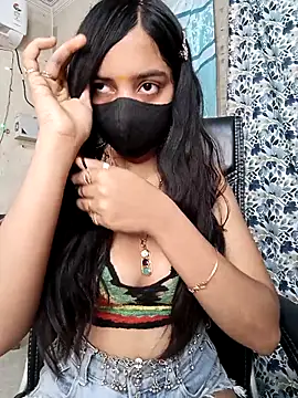 Parinaaz18 online show from 04-13-26, 12:49