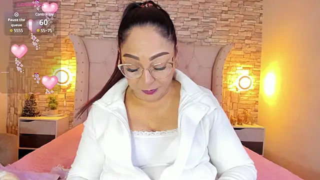 Gina Myers online show from 01-21-25, 12:39