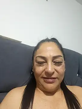 Gina Myers online show from 11-13-25, 01:04