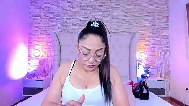 Gina Myers online show from 03-08-26, 12:20