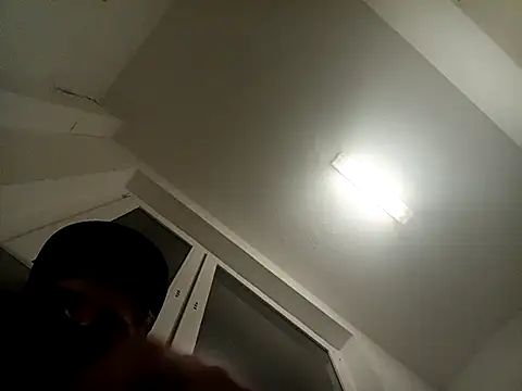 KidoXVII online show from 10-17-25, 12:01