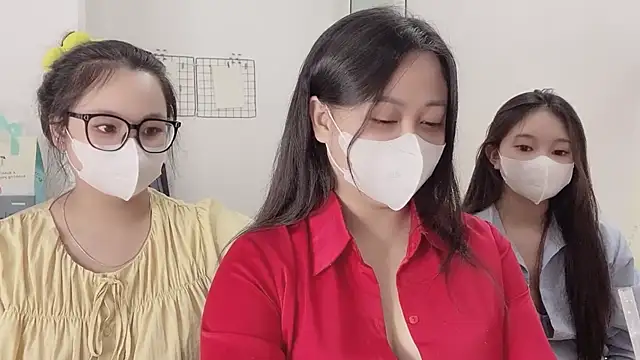 Bamboo Swetie online show from 11-24-25, 03:45