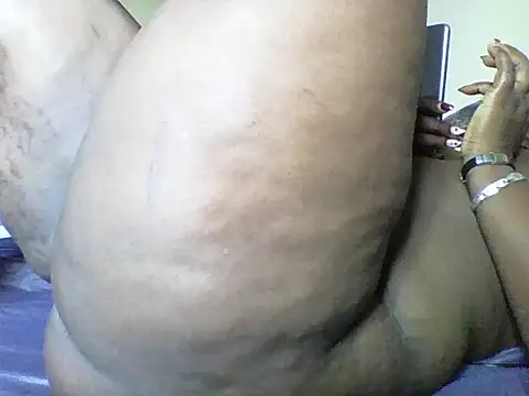 Gorgeous ass20 online show from 11-29-25, 07:55