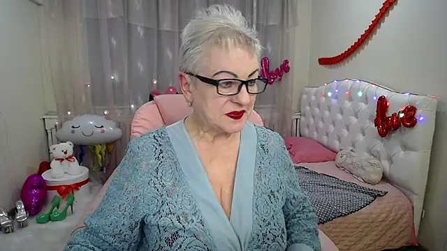 KayleSmoll online show from 02-19-25, 10:20