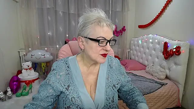 KayleSmoll online show from 02-20-25, 01:25