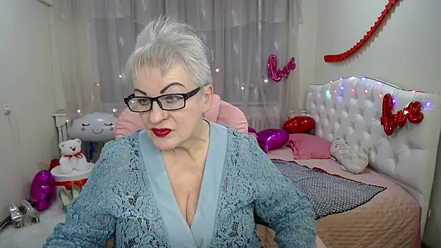 KayleSmoll online show from 03-01-25, 10:21