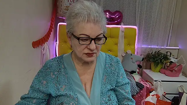 KayleSmoll online show from 03-21-25, 07:46