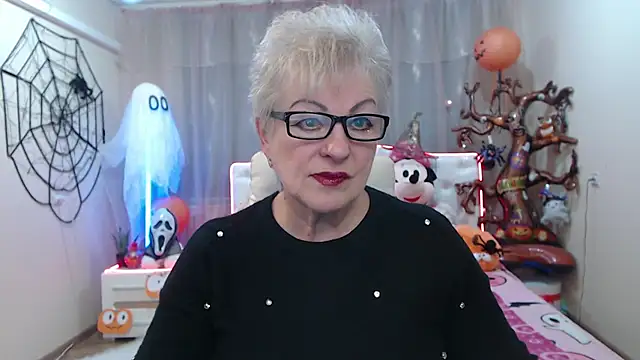 KayleSmoll online show from 11-04-25, 07:46