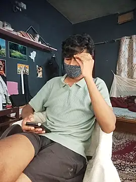 richardjames95 online show from 04-08-26, 07:14