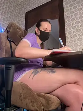 BlackM00n8 online show from 01-16-25, 06:46