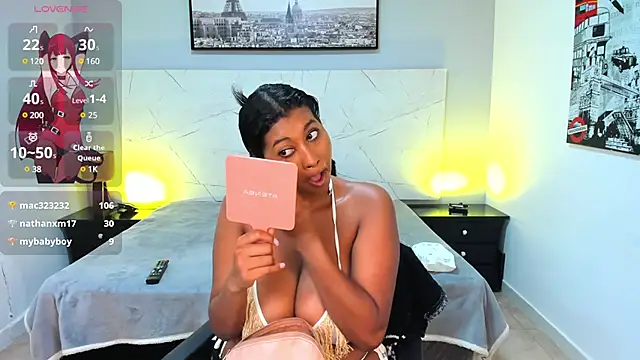 LAYLATAYLOR  online show from 01-18-25, 12:24