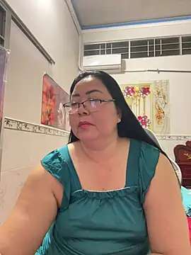 Snapshot of NDith chatting on 05-18-26, 09:20 NDith online show from 05-18-26, 09:20