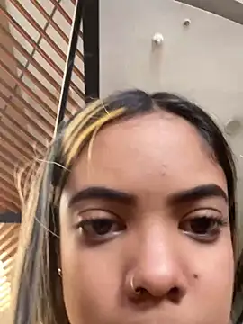 Snapshot of NAUGHTY_LITTLE_18 chatting on 01-09-25, 09:37 NAUGHTY LITTLE 18 online show from 01-09-25, 09:37