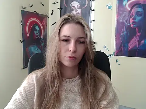 Snapshot of StrangerGi chatting on 04-27-26, 06:11 StrangerGi online show from 04-27-26, 06:11