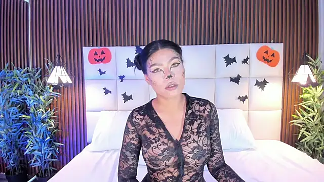 CailynBrowm online show from 10-26-25, 04:40