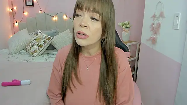 Snapshot of emilyharrix chatting on 03-03-26, 09:31 emilyharrix online show from 03-03-26, 09:31