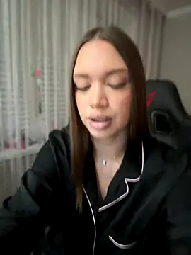 bunnyrich online show from 10-31-25, 05:47